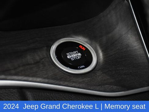 Used 2024 Jeep Grand Cherokee L Limited w/ Luxury Tech Group II image 13