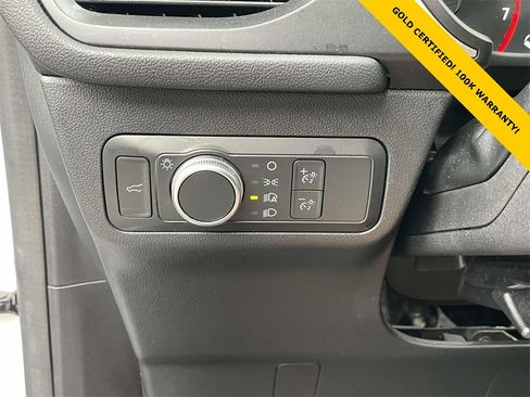 Certified 2021 Ford Escape SE w/ Convenience Package image 18