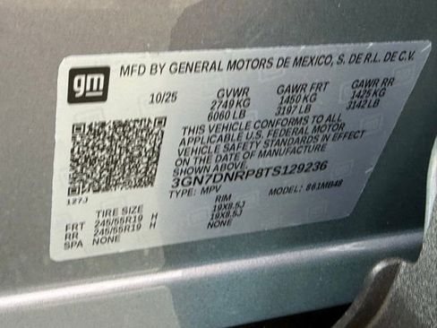 New 2026 Chevrolet Equinox EV LT FWD image 40