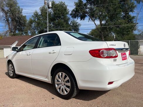 Used 2012 Toyota Corolla LE FWD image 5