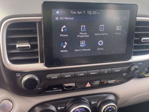 Certified 2026 Hyundai Venue SEL FWD image 7