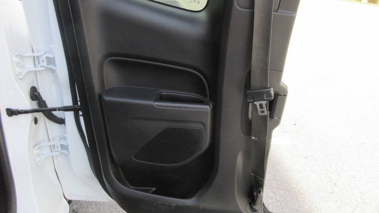 Used 2019 Chevrolet Colorado W/T w/ WT Convenience Package RWD image 17