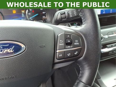 Used 2020 Ford Explorer XLT w/ Comfort Package AWD/4WD image 16