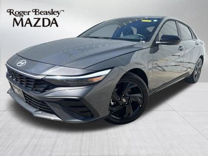 Used 2026 Hyundai Elantra Sport w/ Cargo Package