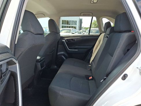 Used 2020 Toyota RAV4 LE w/ All Weather Liner Package AWD/4WD image 10