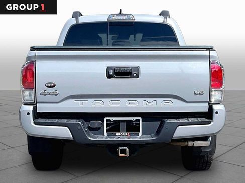 Certified 2018 Toyota Tacoma Limited AWD/4WD image 5