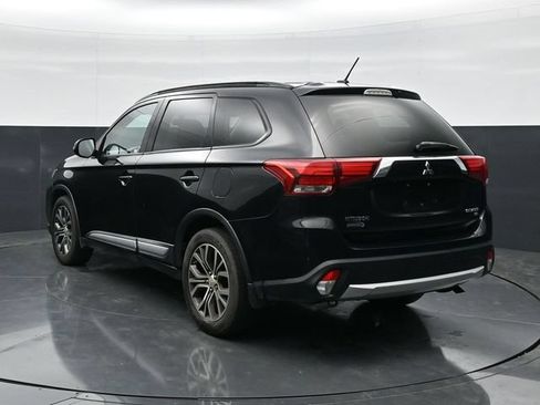 Used 2016 Mitsubishi Outlander AWD image 8