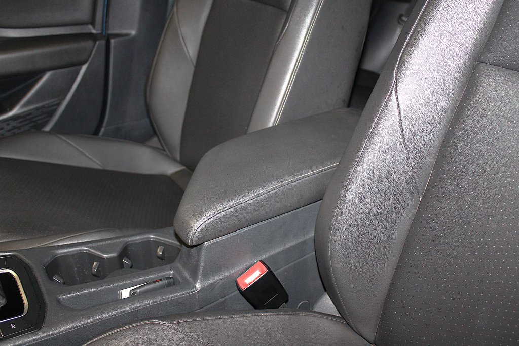 Used 2020 Volkswagen Jetta SE w/ SE Cold Weather Package FWD image 23