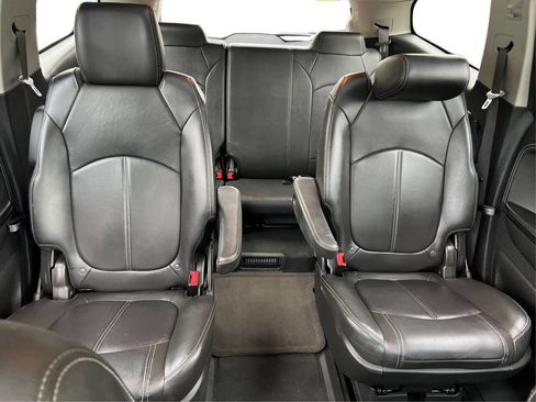 Used 2017 Chevrolet Traverse LT AWD/4WD image 15