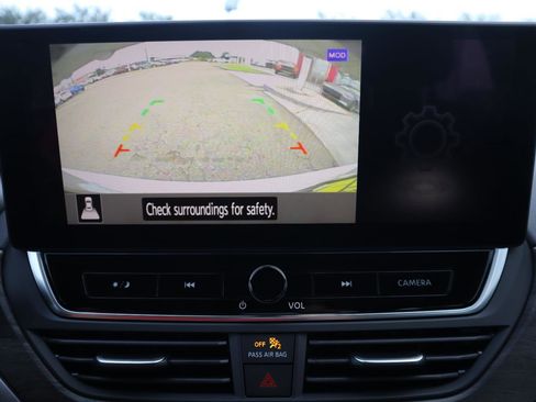 New 2025 Nissan Altima 2.5 SL image 29