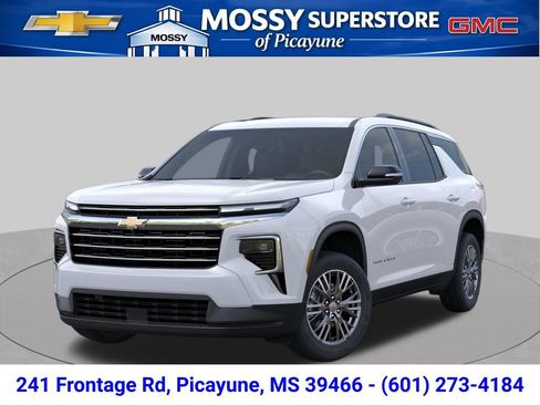 New 2026 Chevrolet Traverse LT w/ Driver Confidence Package FWD image 6