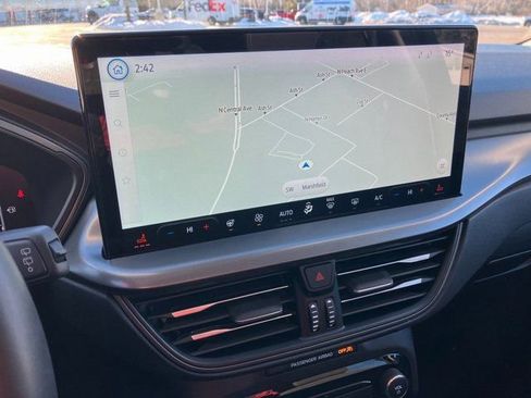 Used 2024 Ford Escape Active w/ Tech Pack #1 image 3