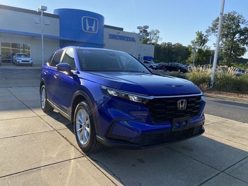 Used 2024 Honda CR-V EX image 2