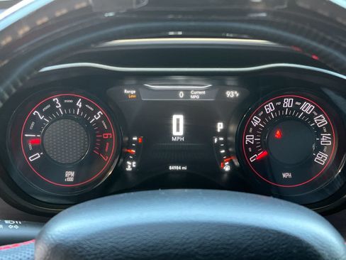 Used 2016 Dodge Challenger R/T w/ Driver Convenience Group RWD image 25