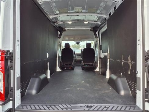 New 2026 Ford Transit 250 148 Medium Roof w/ Load Area Protection Package image 5