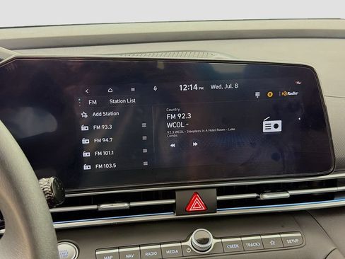 Used 2024 Hyundai Elantra SEL FWD image 35