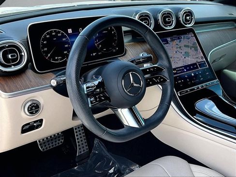 Used 2024 Mercedes-Benz CLE 300 4MATIC Coupe image 14