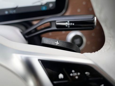 Used 2023 Mercedes-Benz EQE 500 4MATIC SUV image 53