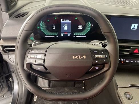 New 2026 Kia Sportage X-Line image 18