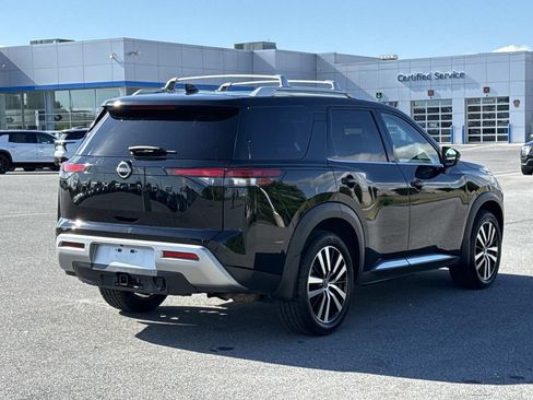 Used 2023 Nissan Pathfinder Platinum AWD/4WD image 25