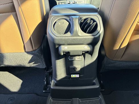 Used 2023 Jeep Wrangler Sahara w/ Cold Weather Group image 21