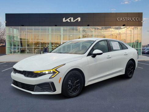 Used 2025 Kia K5 LXS image 2