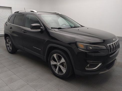 Used 2019 Jeep Cherokee Limited image 13