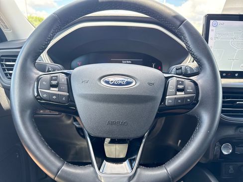 Used 2023 Ford Escape Active w/ Tech Pack #1 AWD/4WD image 18
