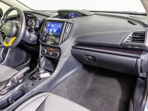Used 2022 Subaru Crosstrek 2.5i Sport w/ Moonroof Package AWD/4WD image 48