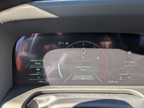 Used 2024 Lexus GX 550 w/ Accessory Package (2T) image 24