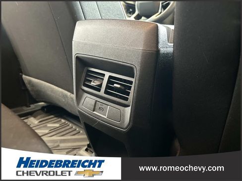 Certified 2024 Chevrolet Colorado LT w/ LT Convenience Package II AWD/4WD image 17