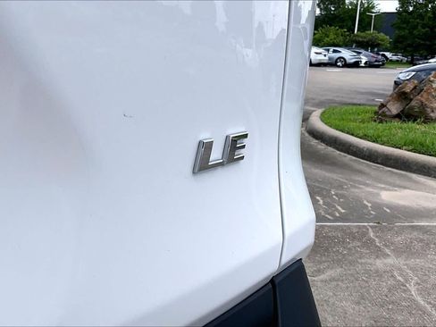 Used 2025 Toyota RAV4 LE FWD image 9