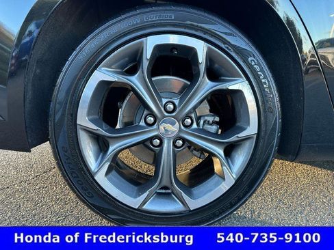 Used 2023 Chevrolet Malibu LT image 13