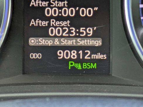 Used 2019 Toyota Highlander Limited AWD/4WD image 39