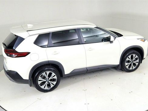 Certified 2023 Nissan Rogue SV image 43