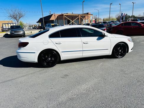 Used 2015 Volkswagen CC Sport image 9