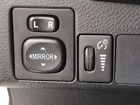 Used 2019 Toyota Corolla SE FWD image 23