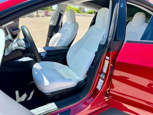 Used 2021 Tesla Model 3 Performance AWD/4WD image 30