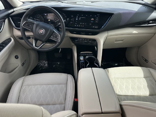Used 2022 Buick Envision Avenir w/ Technology Package II FWD image 16