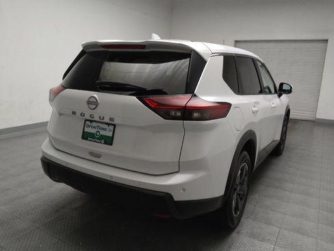 Used 2025 Nissan Rogue SV FWD image 7
