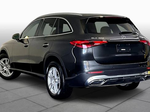 Used 2026 Mercedes-Benz GLC 300 4MATIC image 12
