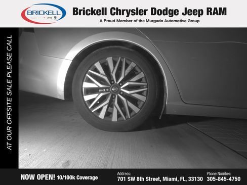 Used 2024 Nissan Altima 2.5 SR FWD image 9