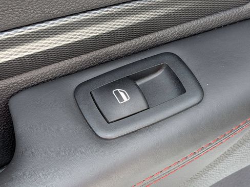Used 2024 Dodge Durango GT AWD/4WD image 29
