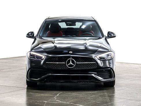 Used 2023 Mercedes-Benz C 300 Sedan image 4