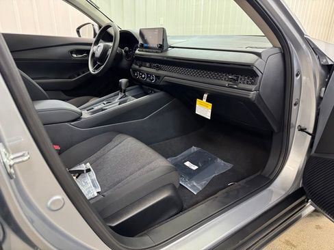 New 2025 Honda Accord LX image 23