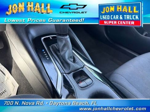 Used 2021 Toyota Corolla LE w/ LE Convenience Package image 27
