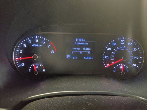 Used 2020 Kia Soul LX FWD image 23