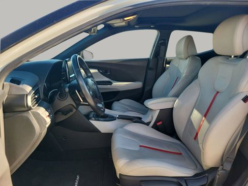 Used 2019 Hyundai Veloster Turbo Ultimate image 13