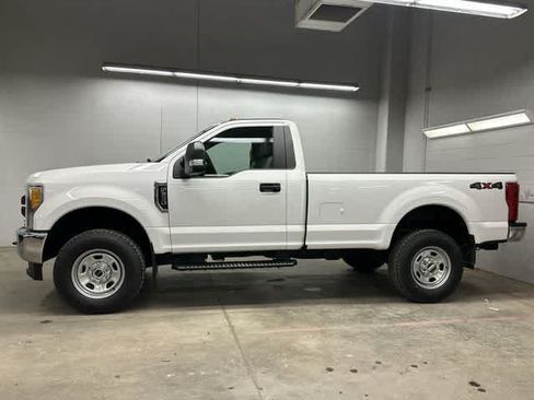 Used 2017 Ford F350 XL AWD/4WD image 2