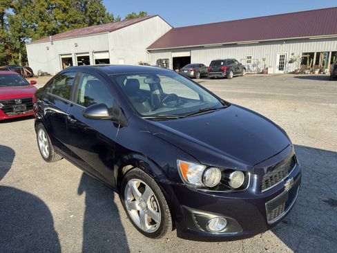Used 2016 Chevrolet Sonic LTZ image 5